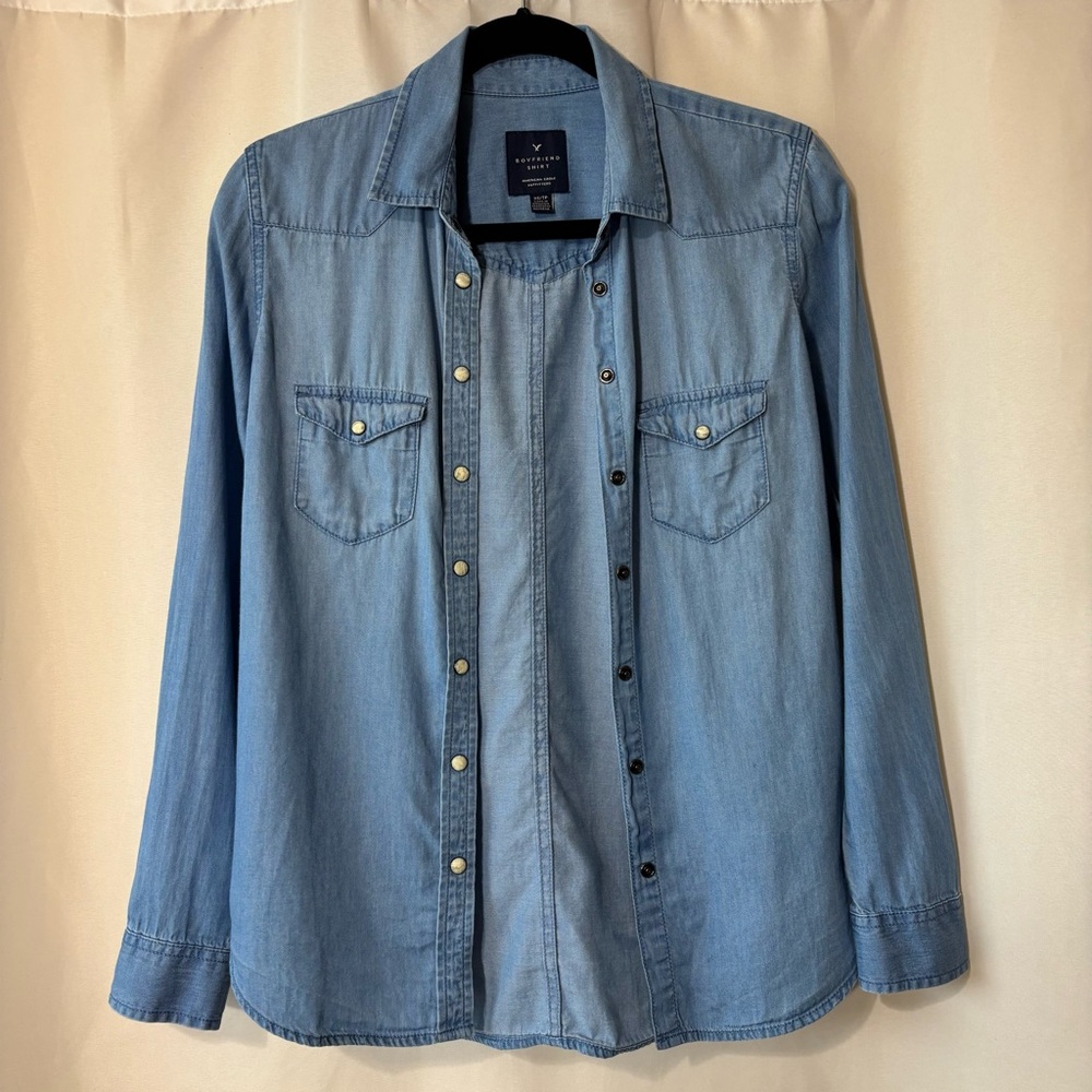 American Eagle Outfitters Light Blue Boyfriend Button Down Shirt Size XS